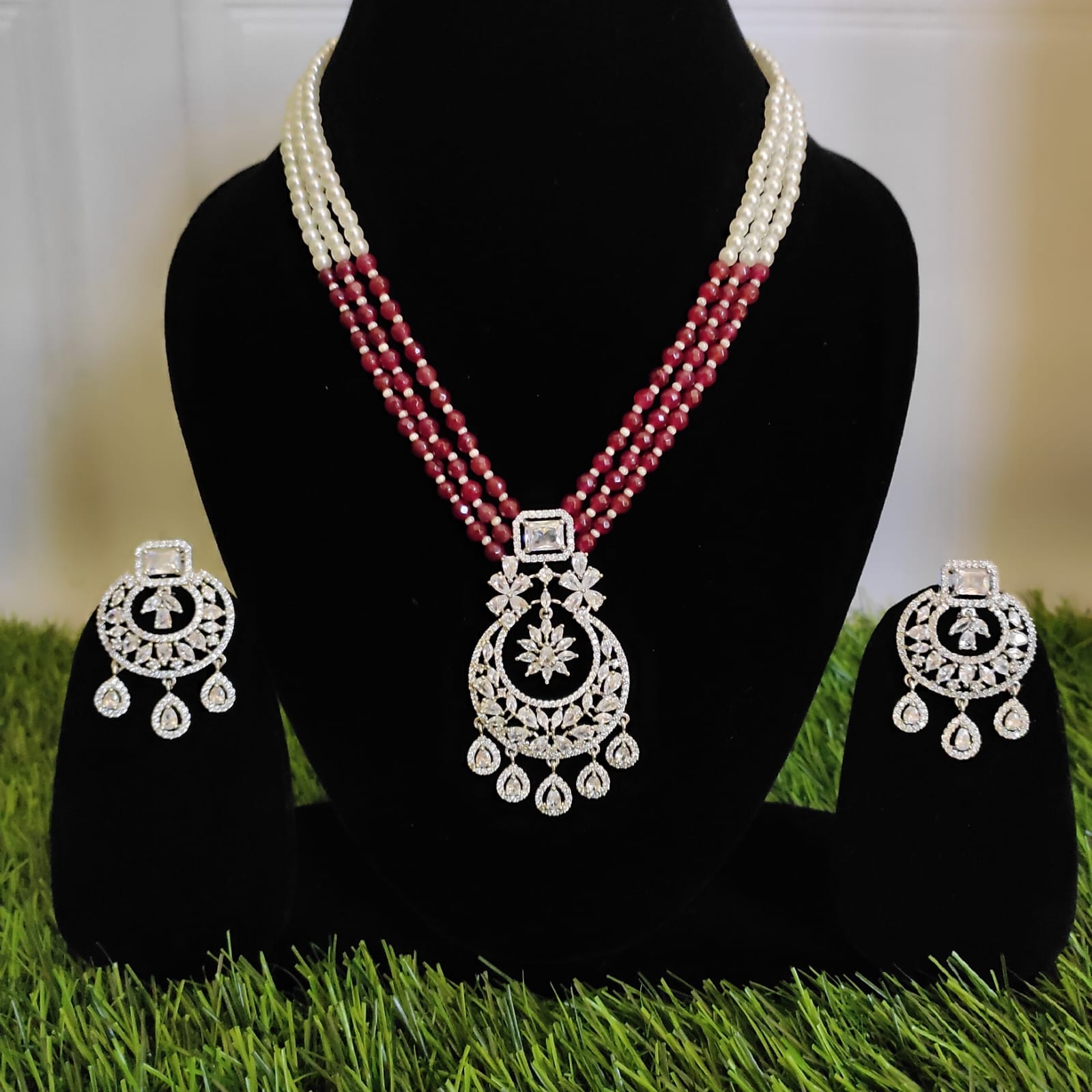 NCN11- Nitara long necklace with earrings weaved by Agate beads and Moti. Silver Rhodium Plating.